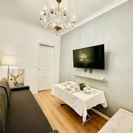 Appartamento Appt Proche Sacre Coeur Montmartre Gare Du Nord Et Est